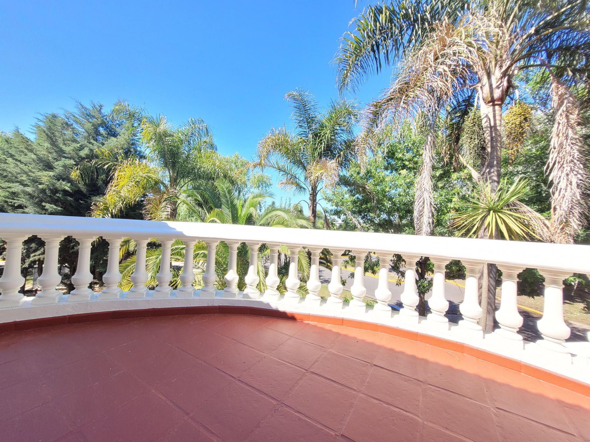 Casa alquiler 4 amb Febrero Tigre expensas incl.