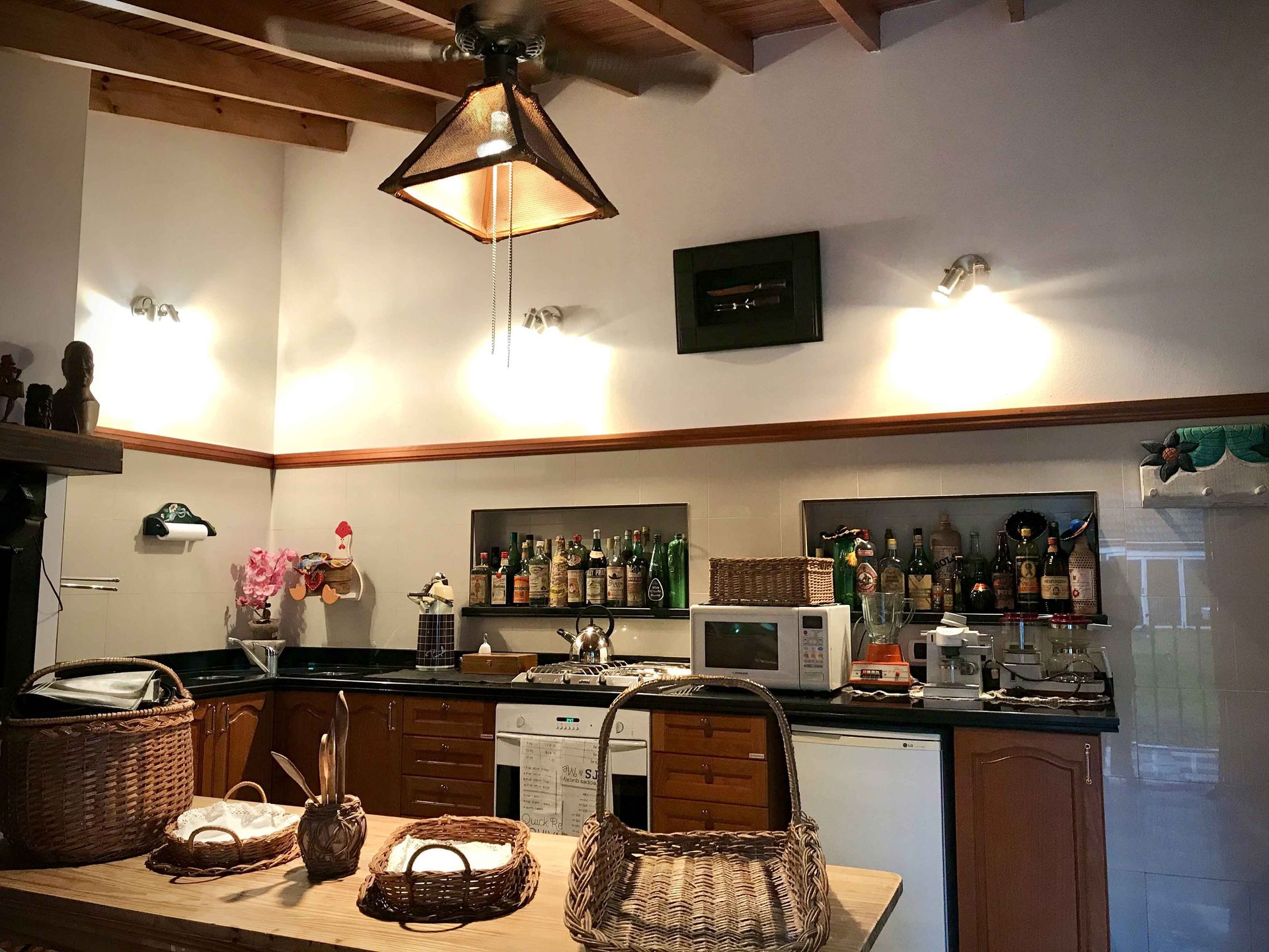 CASA de 7 amb c/jardin y parrilla en VENTA OLIVOS