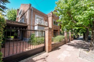 Venta Casa Impecable Béccar | Diseño Atemporal