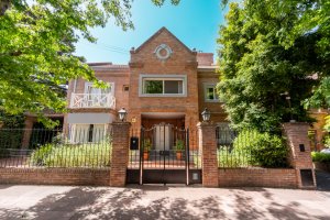 Venta Casa Impecable Béccar | Diseño Atemporal