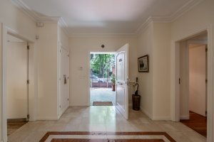 Venta Casa Impecable Béccar | Diseño Atemporal