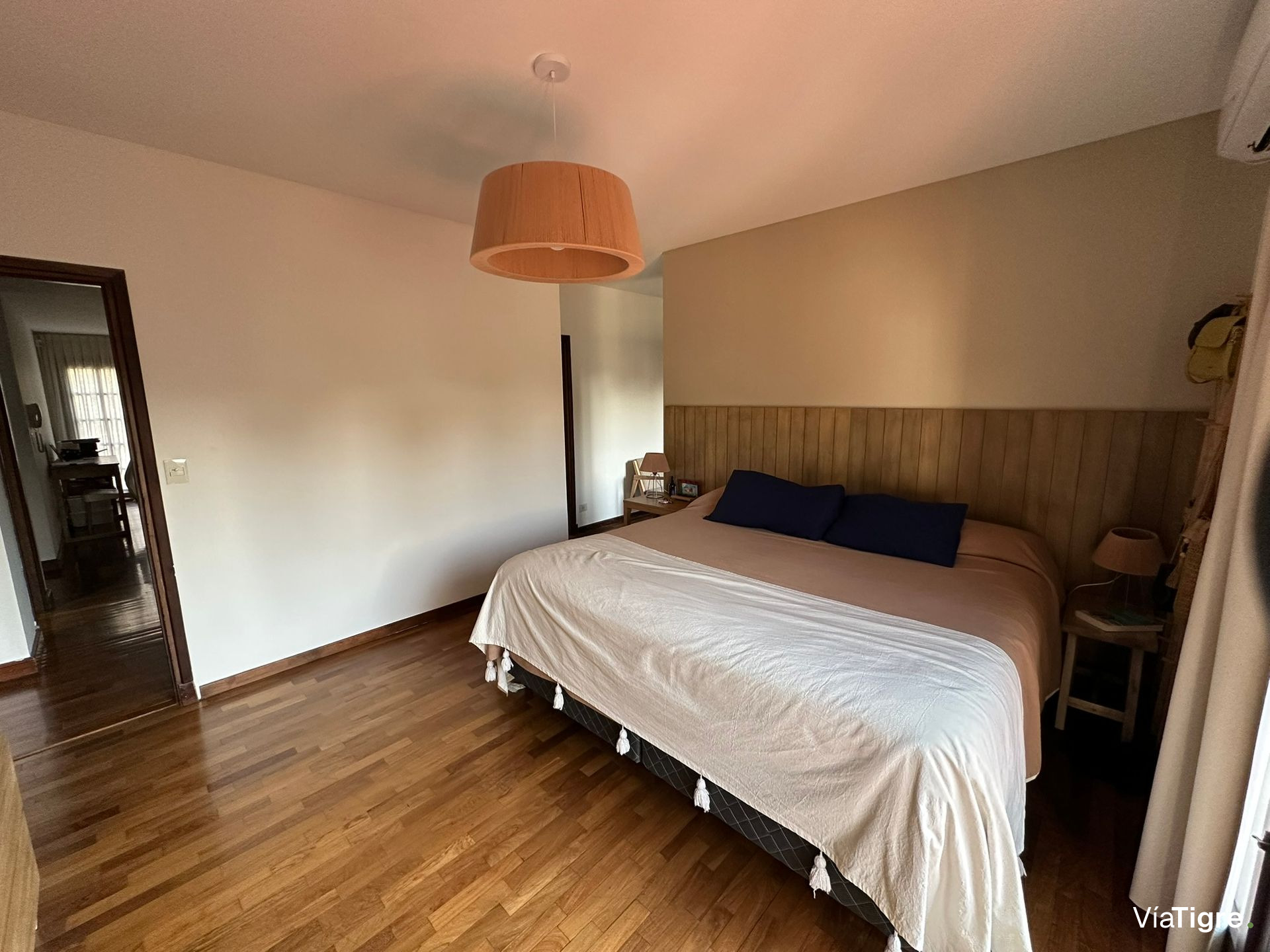 Casa 6 Amb - 4 Dorm Jadin y Pileta - Punta Chica