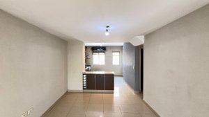 Excelente Triplex En Ubicacion Estrategica !