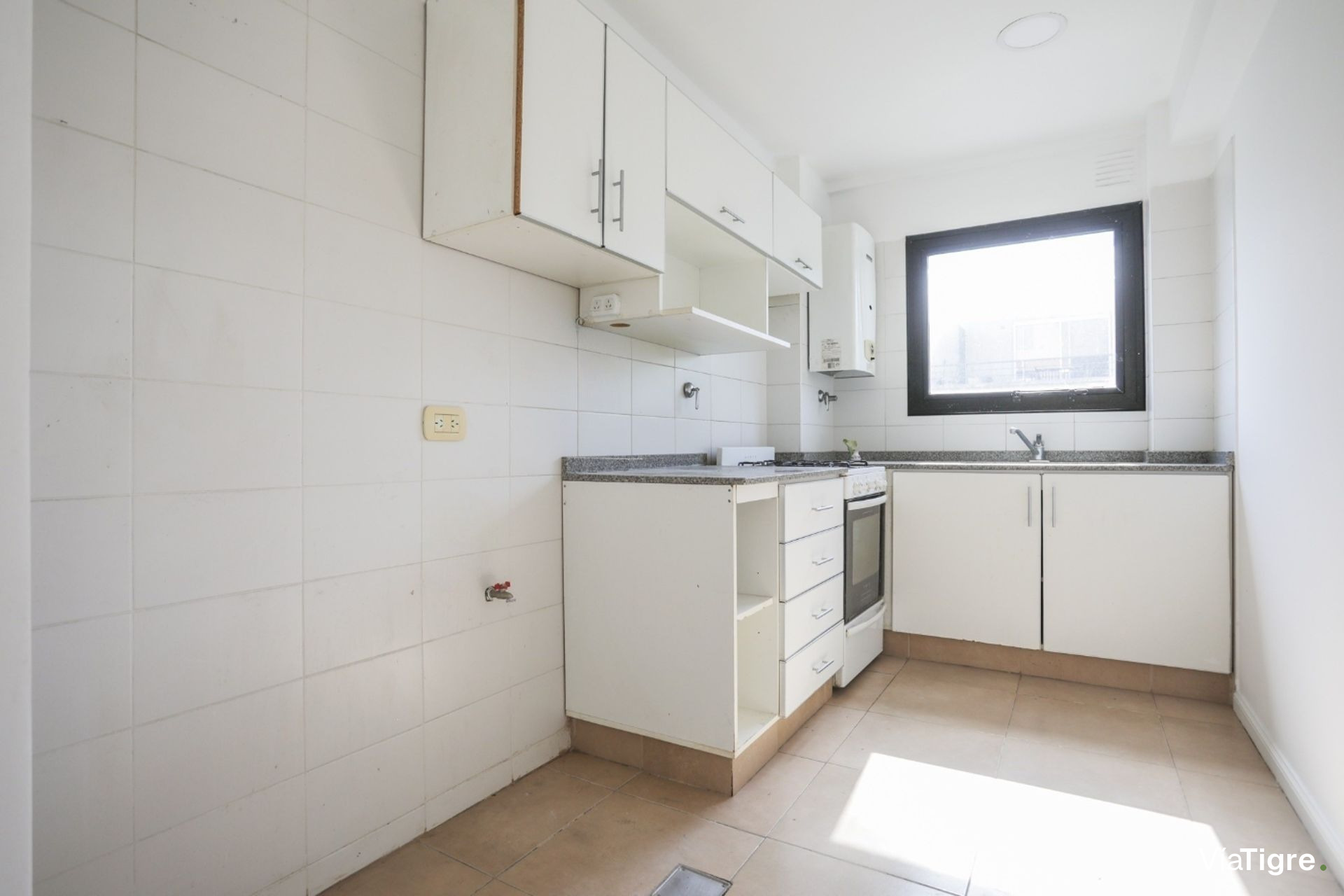 Venta Departamento 2 Amb - Tigre Centro - Cochera