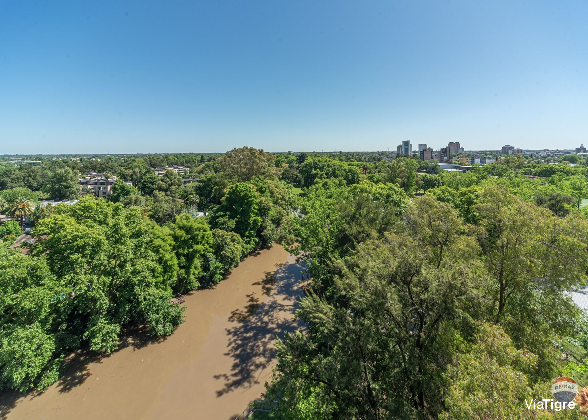 Venta Departamento 4 Amb Cochera Tigre Riverside
