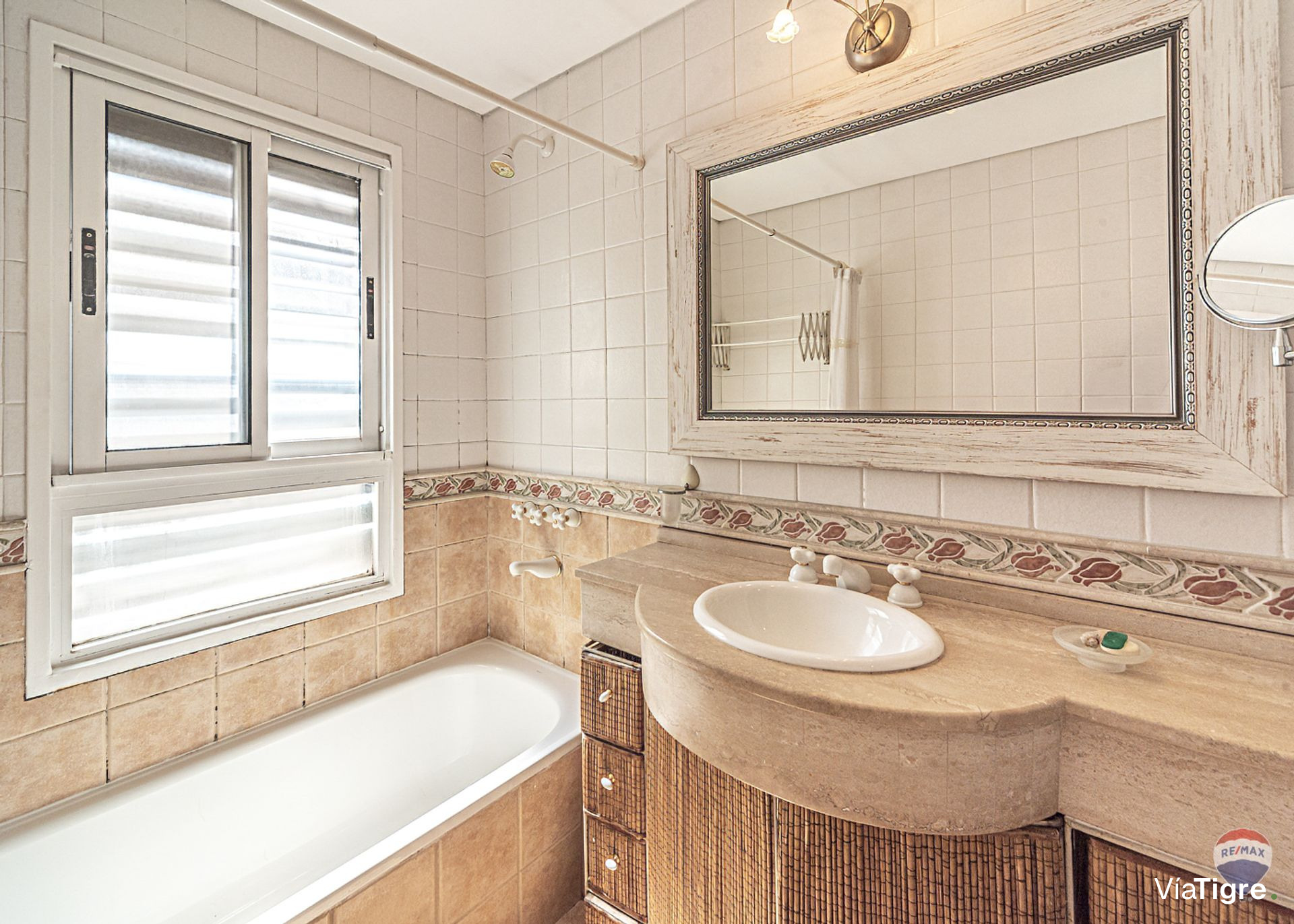 Venta Departamento 4 Amb Cochera Tigre Riverside
