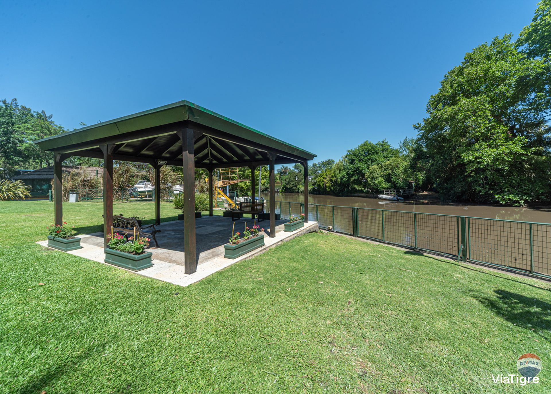 Venta Departamento 4 Amb Cochera Tigre Riverside
