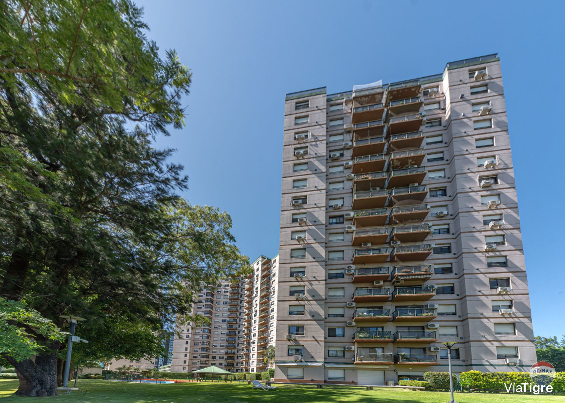 Venta Departamento 4 Amb Cochera Tigre Riverside