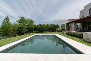 7-room house for sale in Albanueva Laguna Amarra y Rio