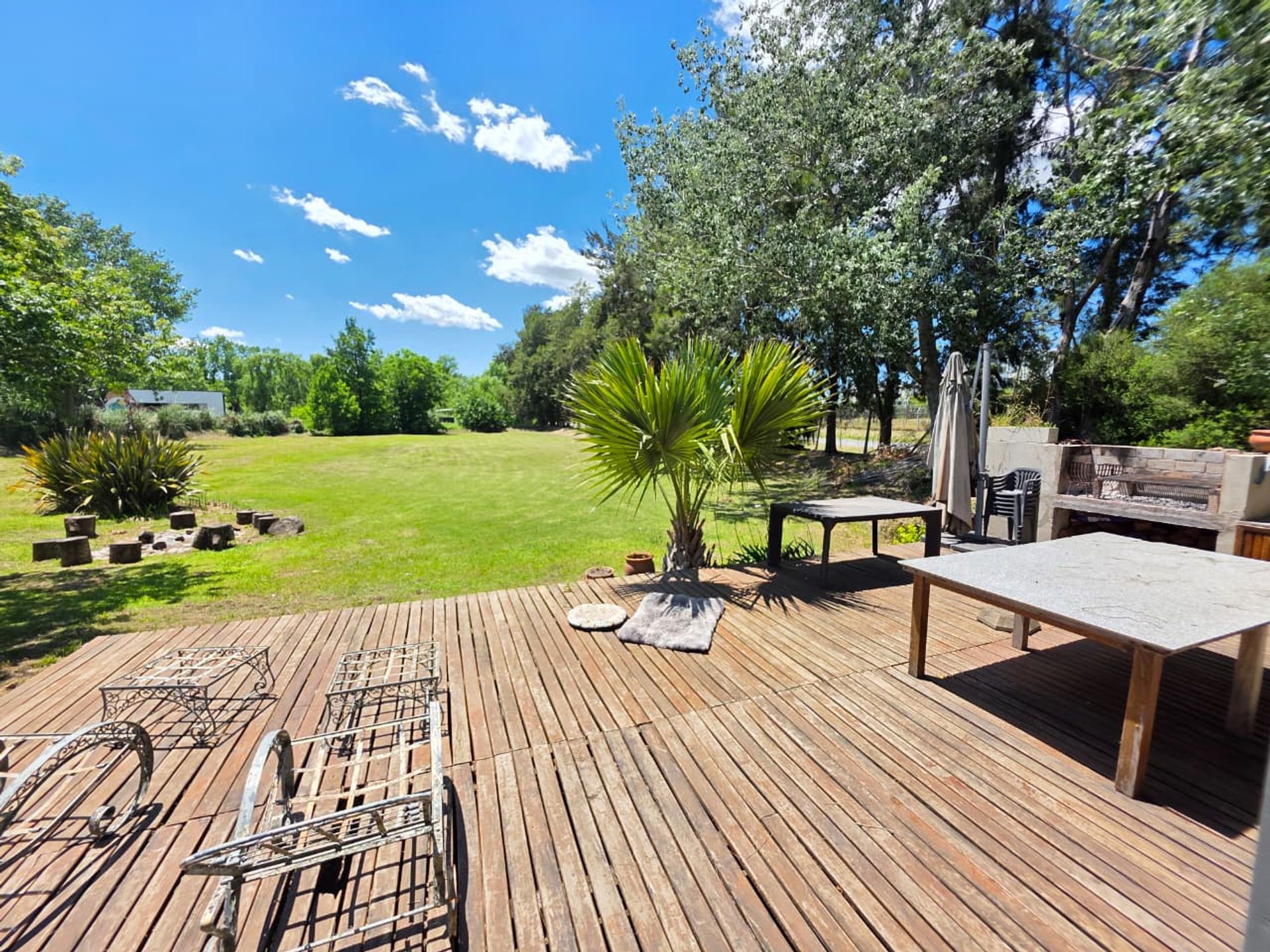 Commercial Rental – Large Lot House – Nordelta Zone