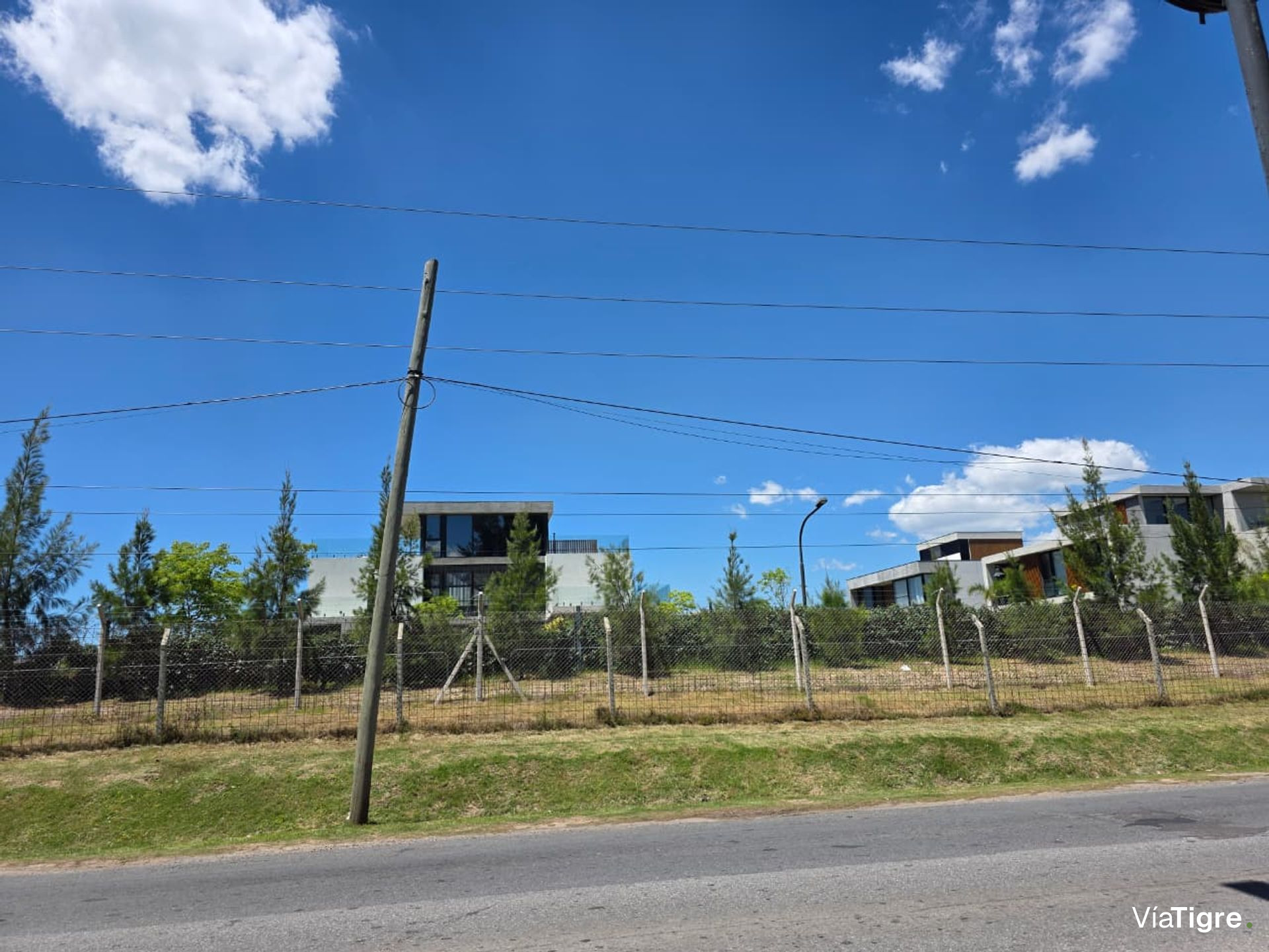 Alquiler Comercial Casa Gran Lote Zona Nordelta