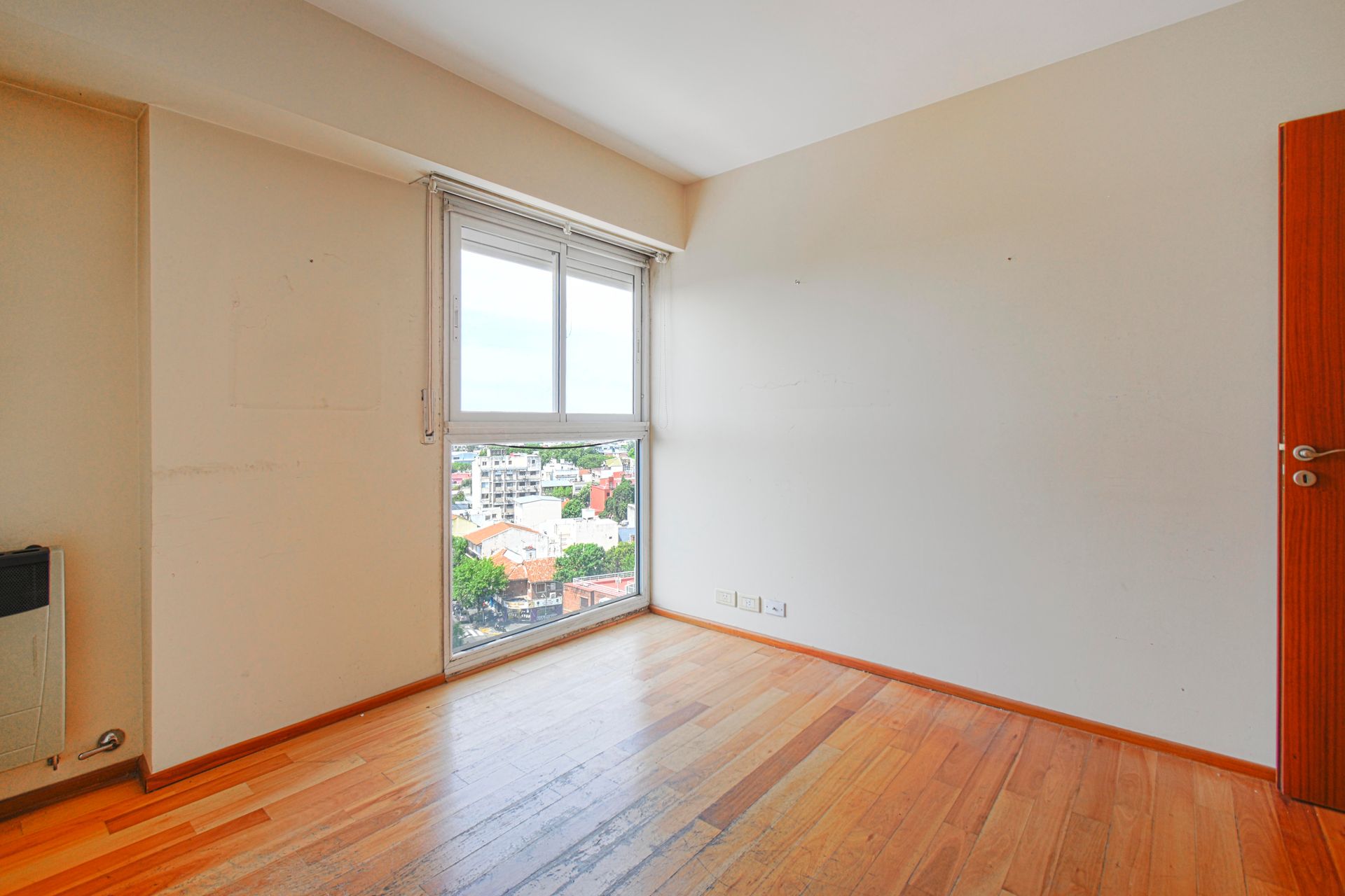 Venta Departamento al rio San Isidro con cocheras