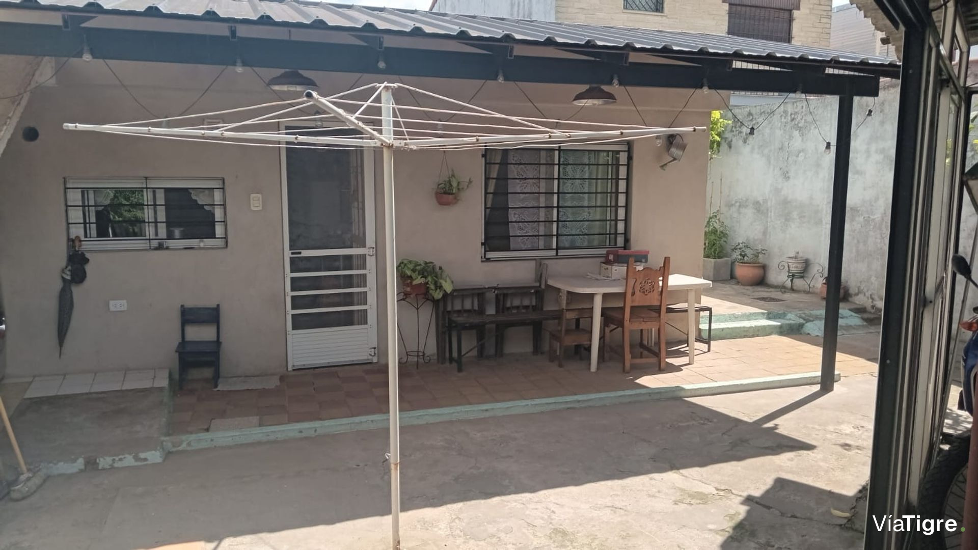Casa En Venta 3 Habitaciones, Quincho, Parrilla.