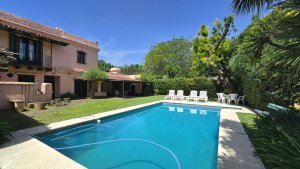 Casa 9 Ambientes Alquiler Anual La Horqueta