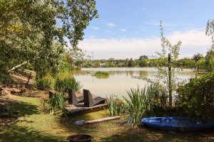 Casa en venta barrio altamira vista a la laguna