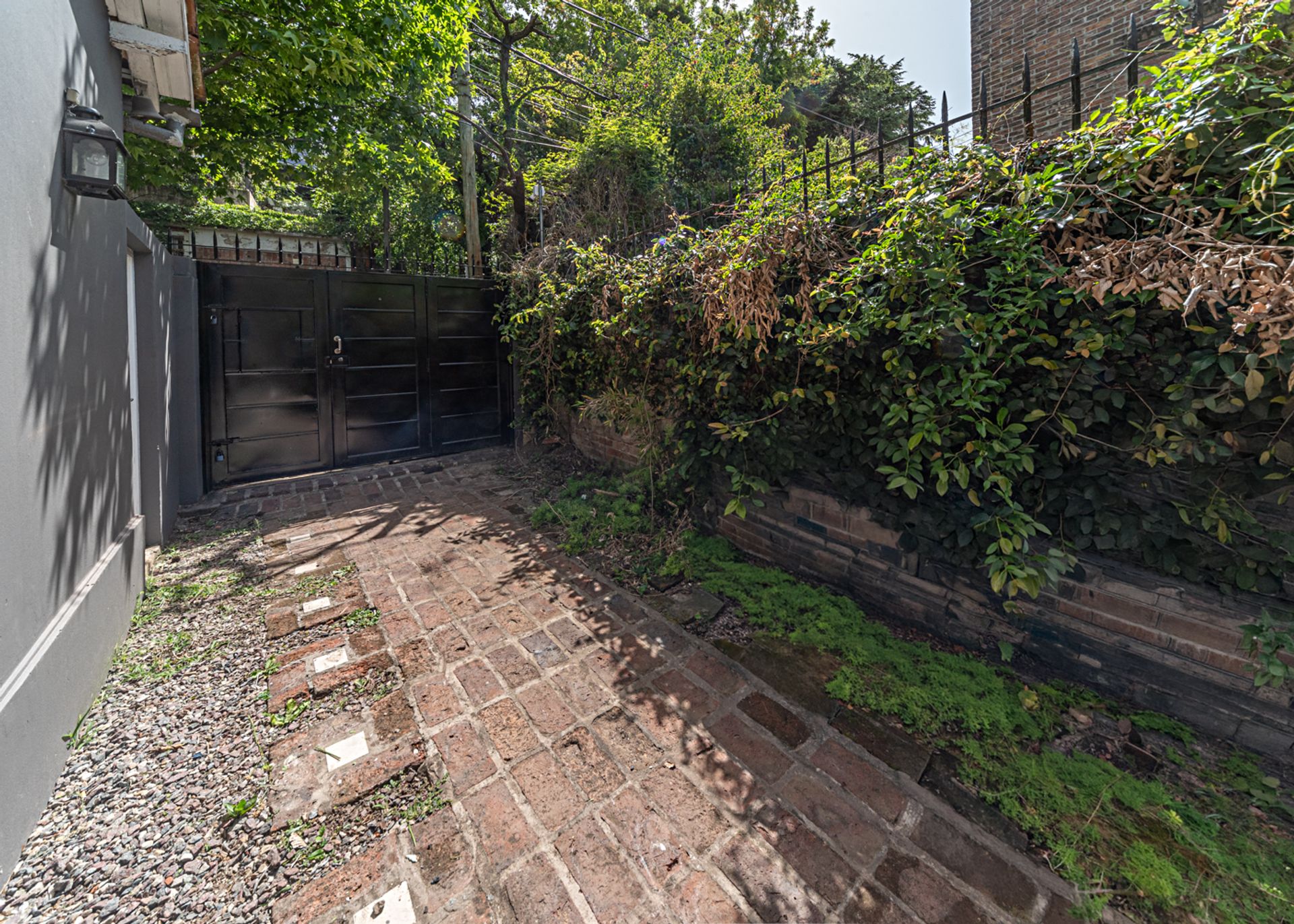 Venta casa 3 ambientes Beccar san Isidro cochera.