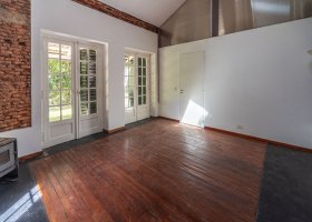 Venta casa 3 ambientes Beccar san Isidro cochera.