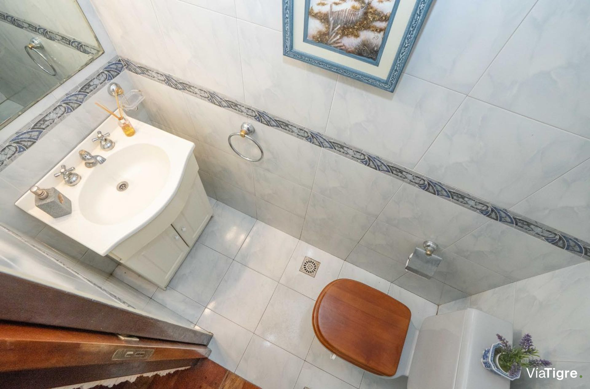 Casa en venta 5 ambientes con jardin, Martinez