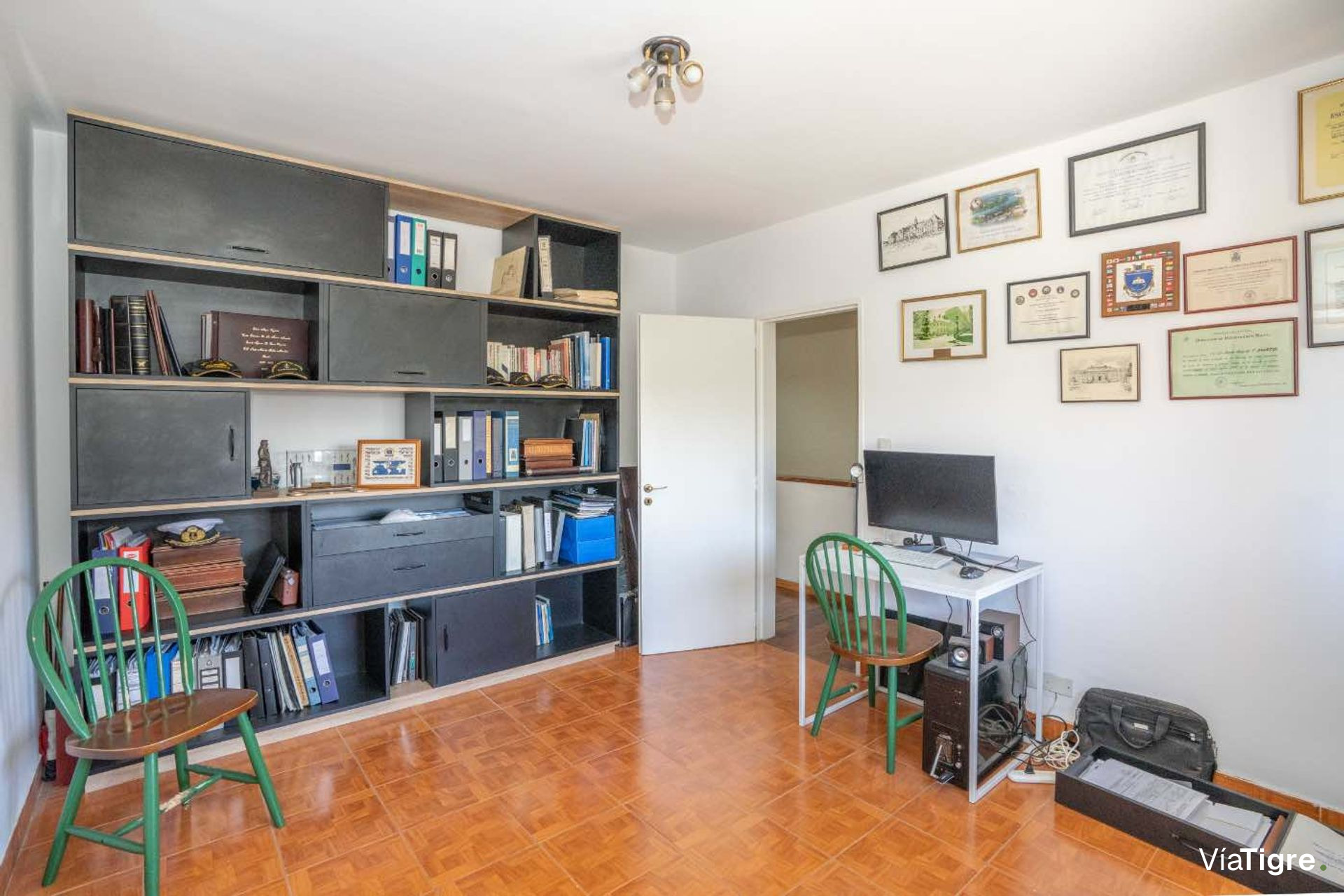 Casa en venta 5 ambientes con jardin, Martinez