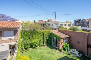 Casa en venta 5 ambientes con jardin, Martinez