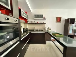 Venta casa triplex Tigre centro 4ambientes cochera