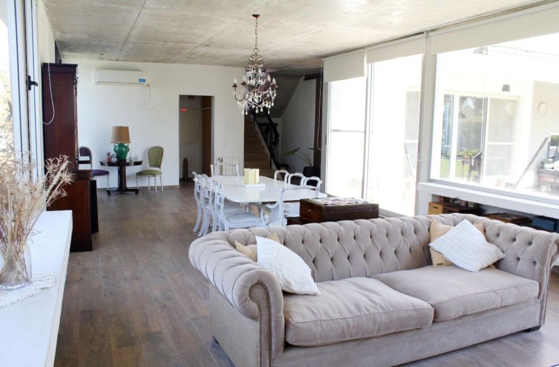 casa moderna hormigon con increible vistas
