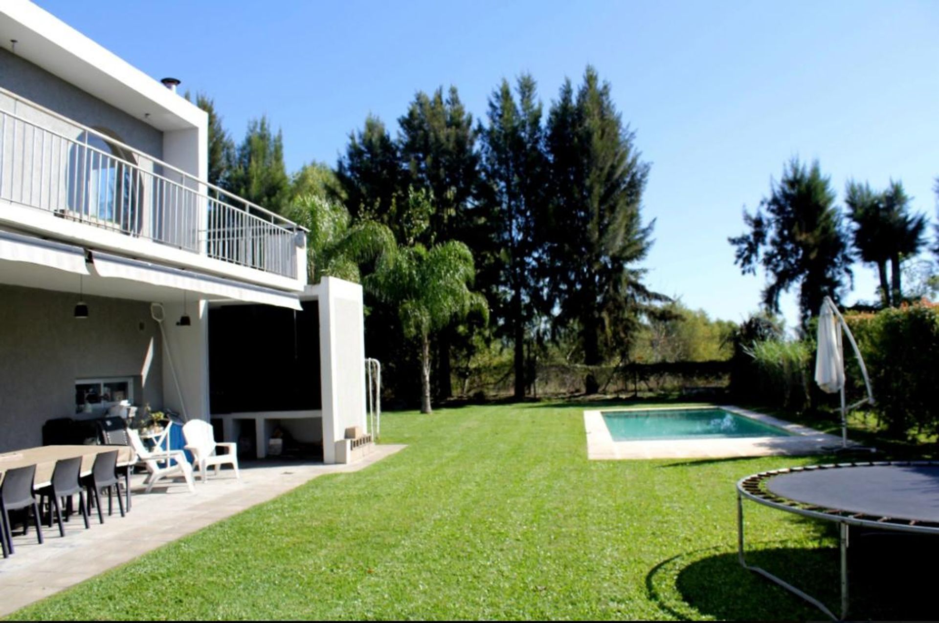 casa moderna hormigon con increible vistas