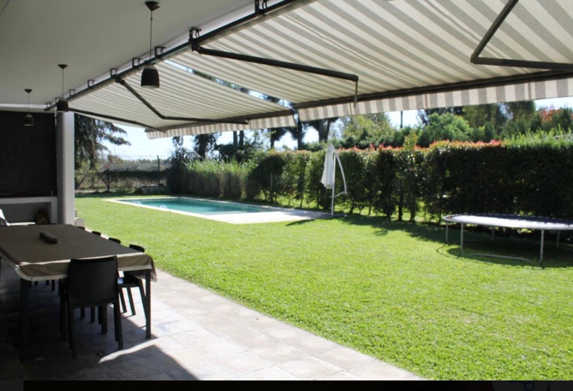 casa moderna hormigon con increible vistas