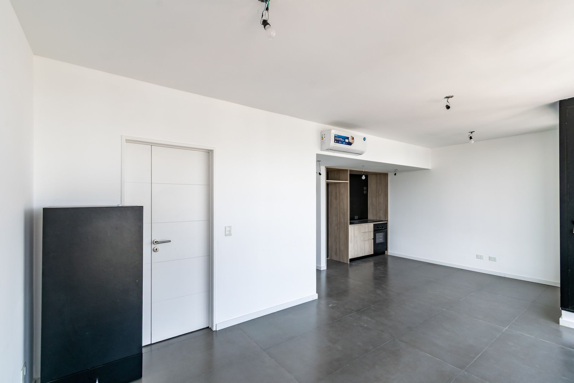 VENTA monoambiente en Olivos, balcón y amenities
