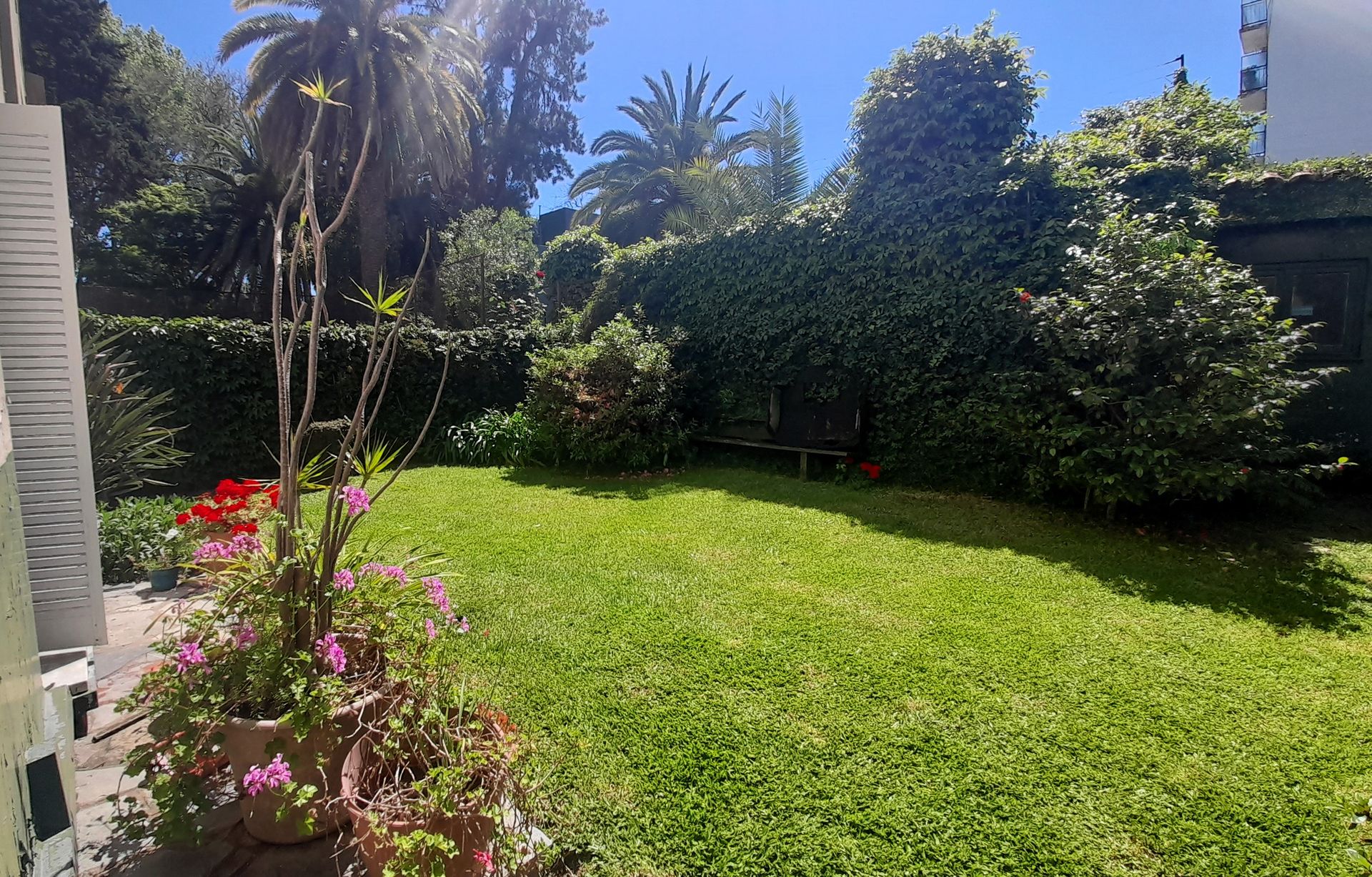 Casa Tipo PH con jardín Garaje Vicente López