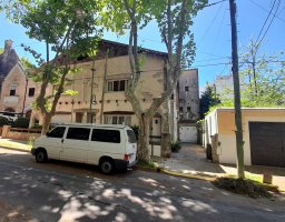 Casa Tipo PH con jardín Garaje Vicente López