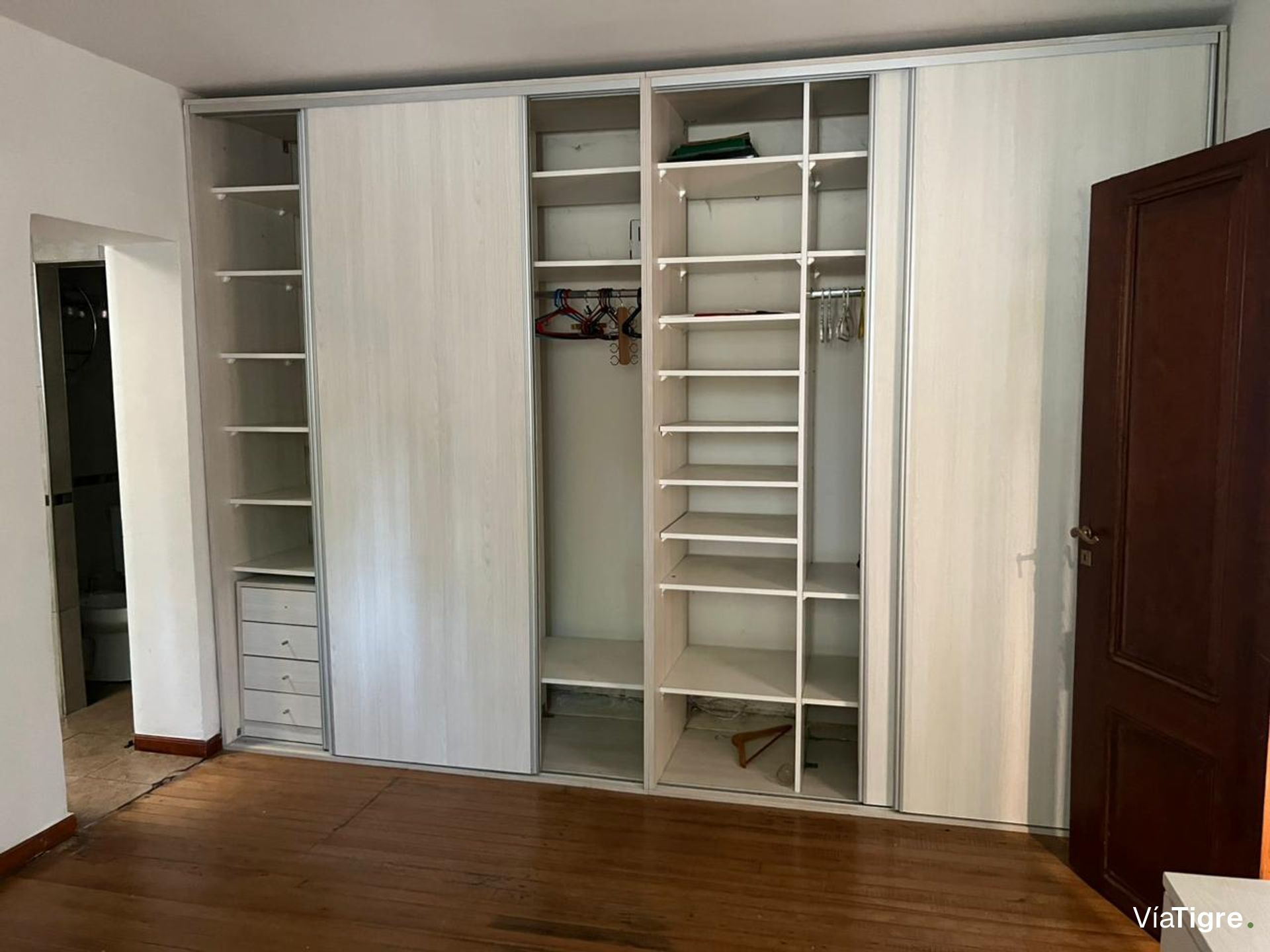 Alquiler Casa Con Pileta Y Cochera En Olivos