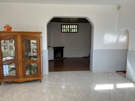 House for Rent with Pool and Garage in Olivos