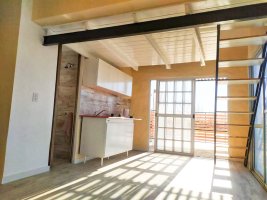 Sale Apartment 2 Rooms Refurbished to New Munro Center