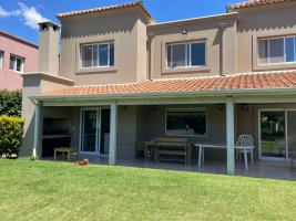 Summer Rental House La Comarca 5 Rooms