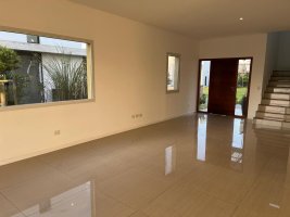 5-room house for sale in Castaños Nordelta, 3 suites