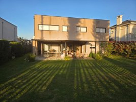 VENTA CASA 5amb B. SAN ISIDRO LABRADOR,DIQUE LUJAN