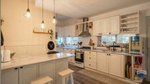 House for Sale in Los Olmos Neighborhood