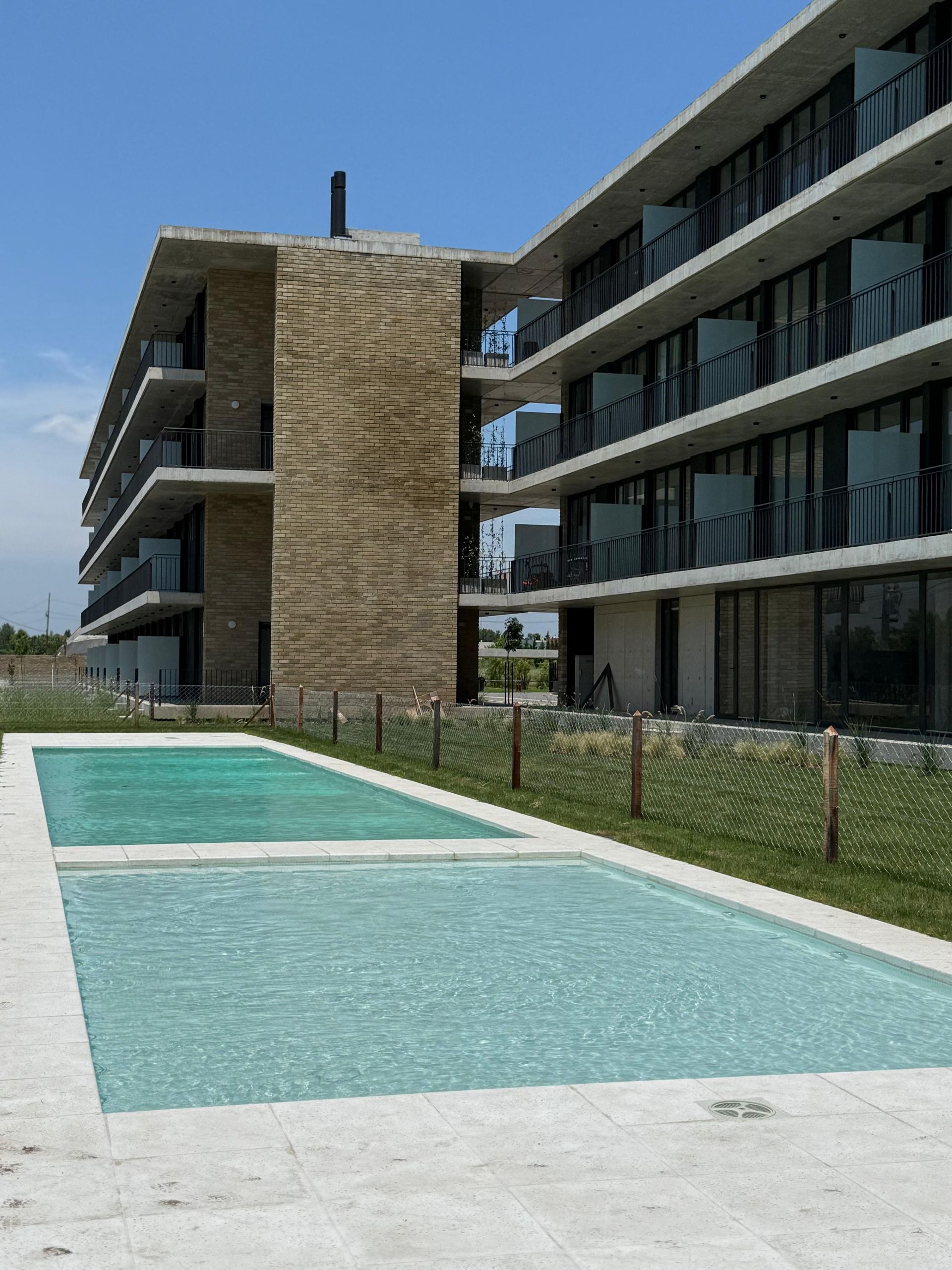 Apartment for Sale: 2 Rooms with Terraces, Santa Maria, Tigre