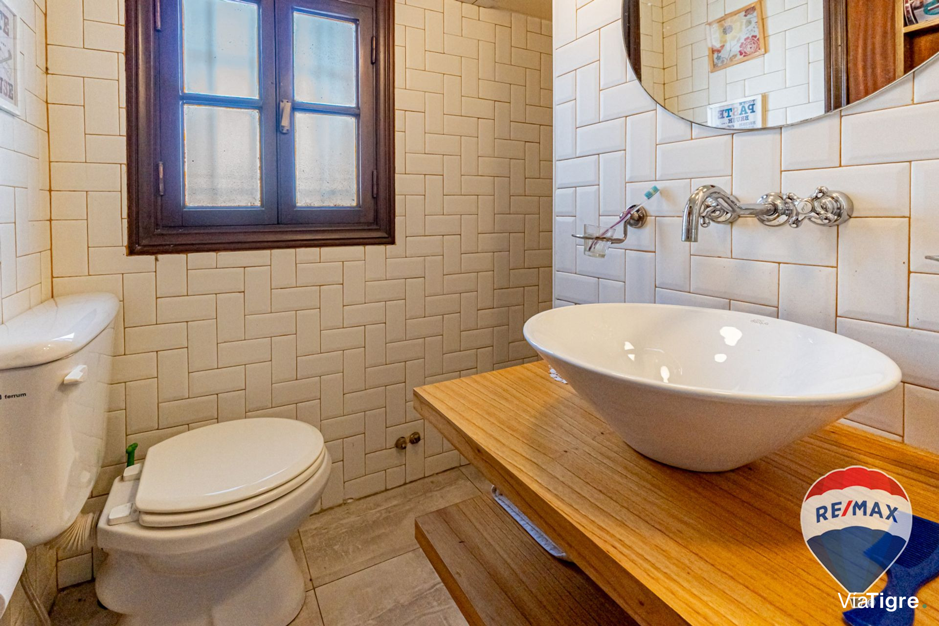 Venta casa 6 amb jardin pileta cochera