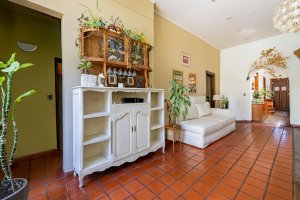 House for sale, 6 rooms, garden, pool, garage