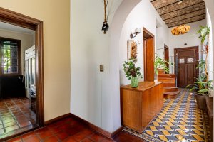 House for sale, 6 rooms, garden, pool, garage