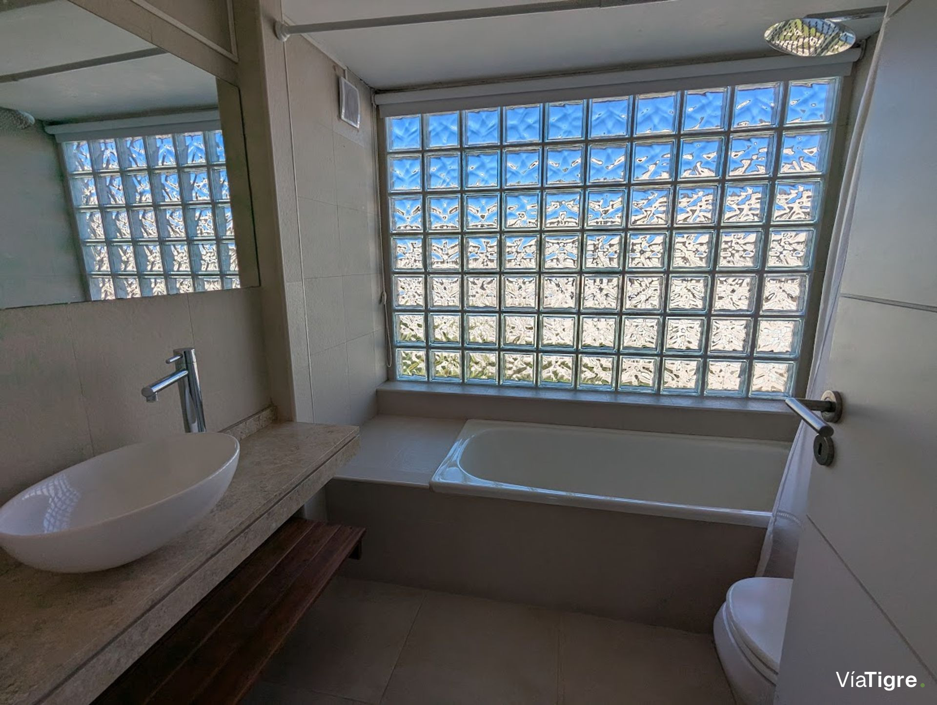 Departamento duplex 4 ambientes Nordelta Reflejo