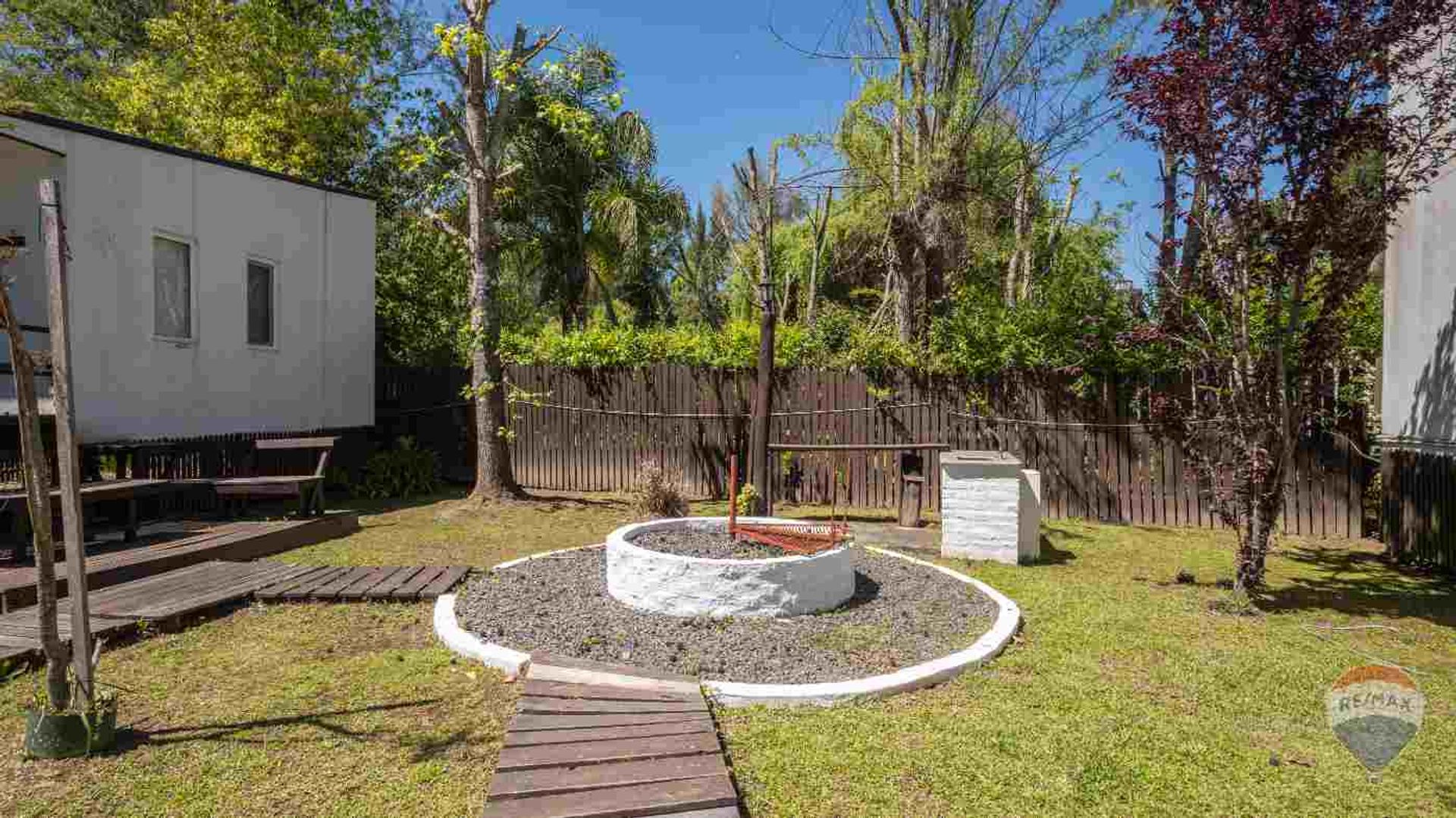 Lote Emprendimiento comercial 8 cabañas a estrenar