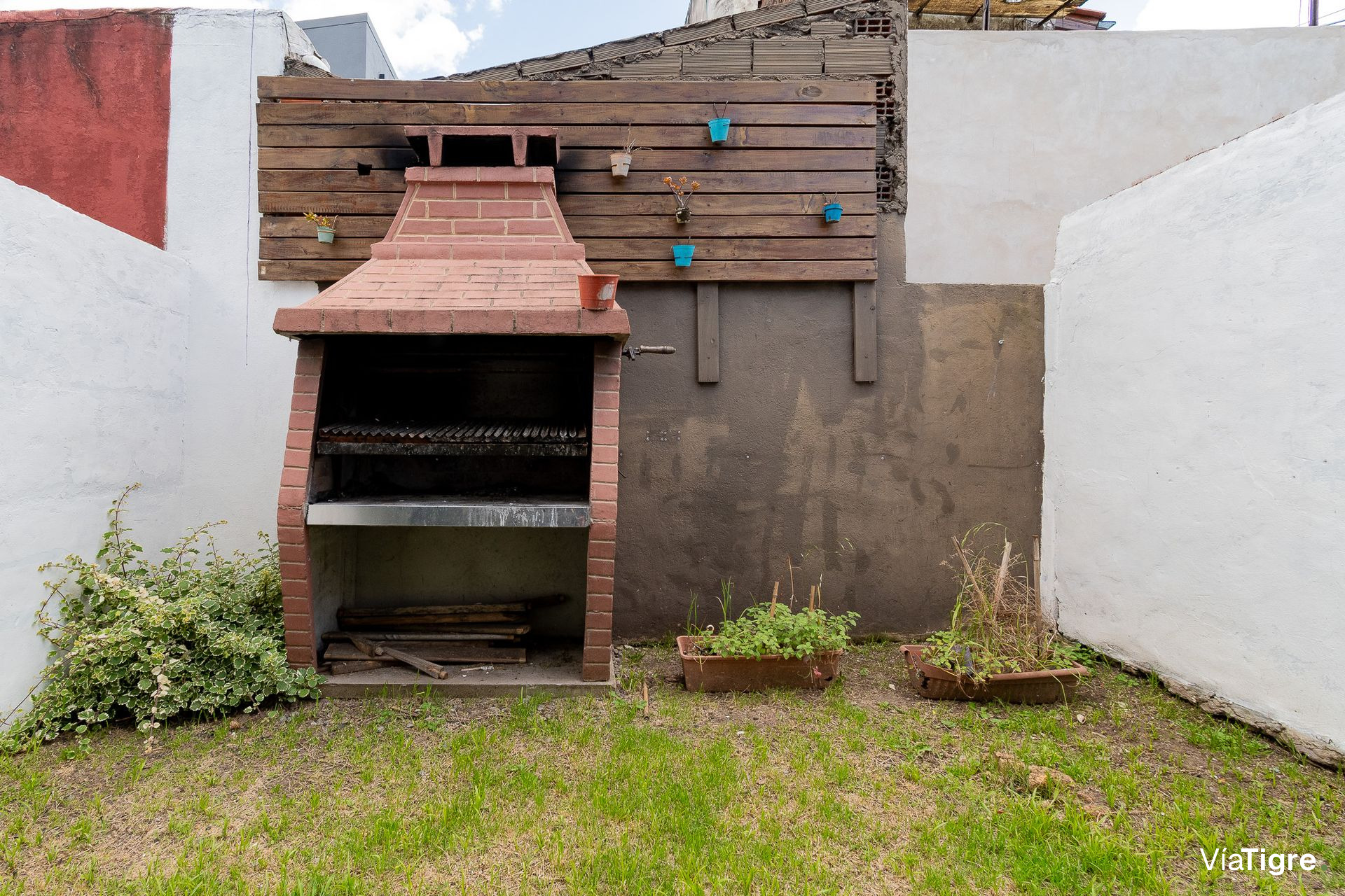 Venta triplex 5 amb con jardin Olivos