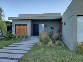 Casa 3 Dormit Alquiler San Gabriel /Pileta, Muelle