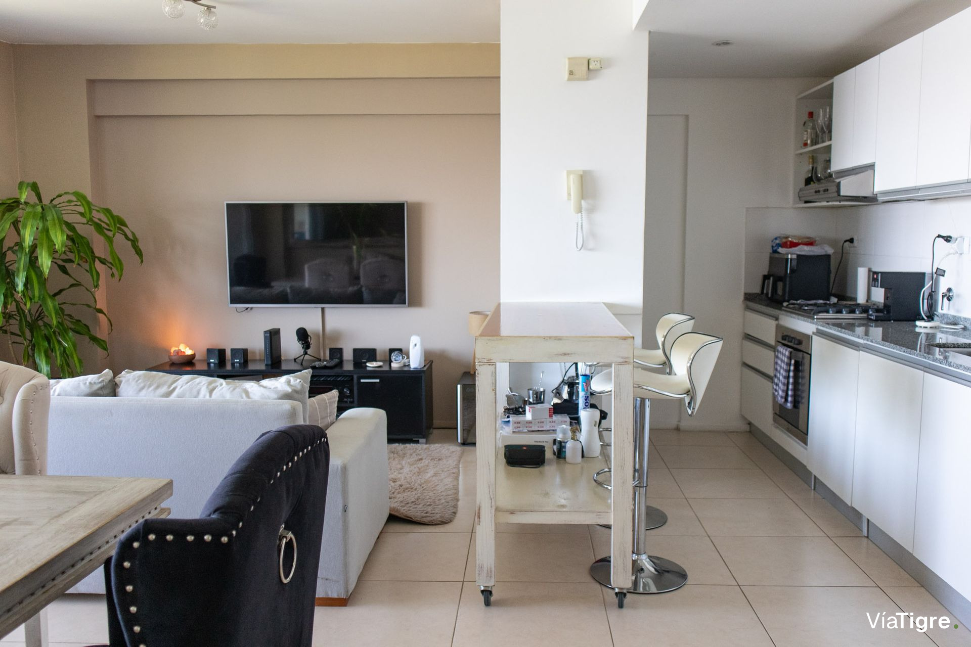 Venta Depto 2 Amb Edificio Enyoi A La Laguna