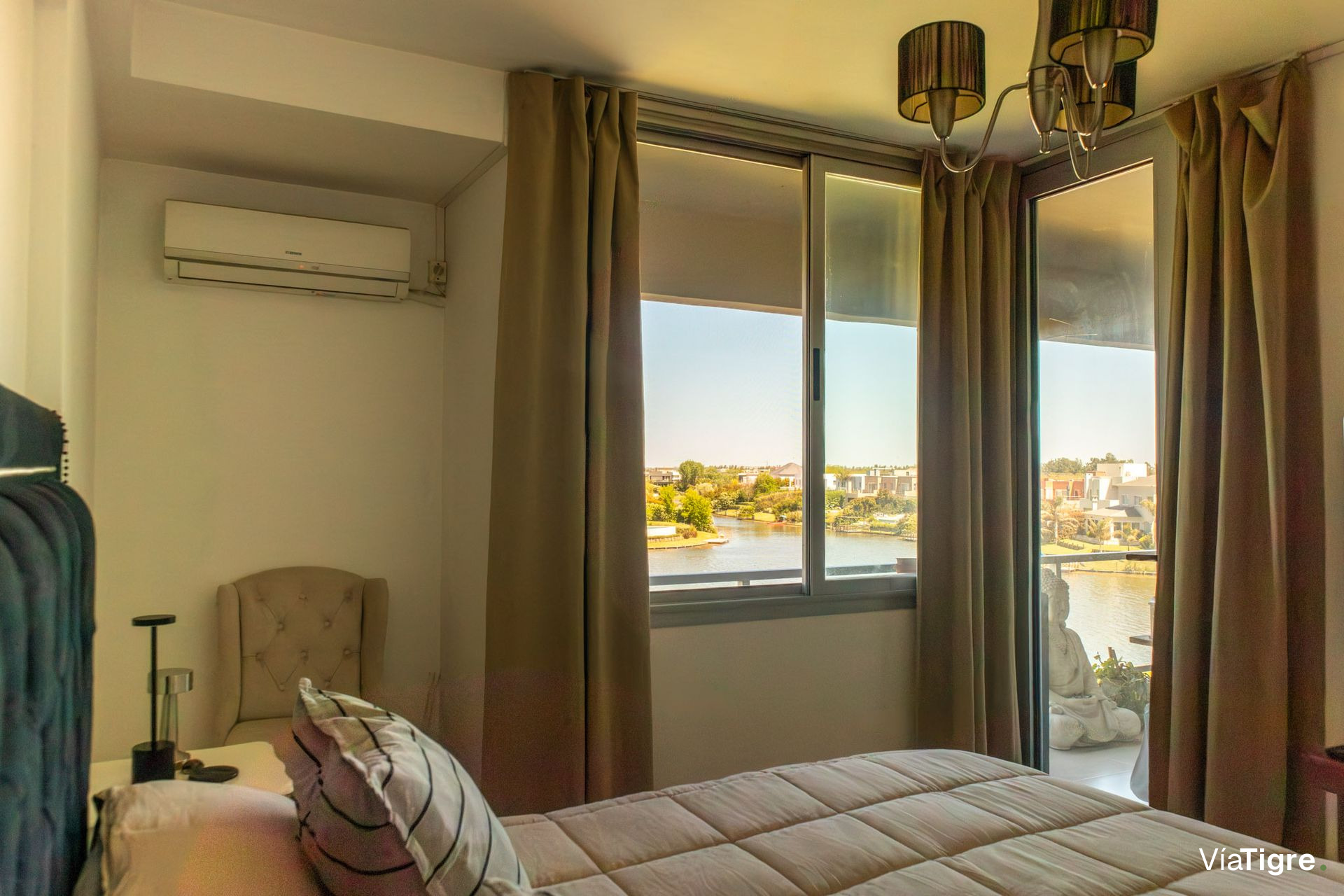 Venta Depto 2 Amb Edificio Enyoi A La Laguna