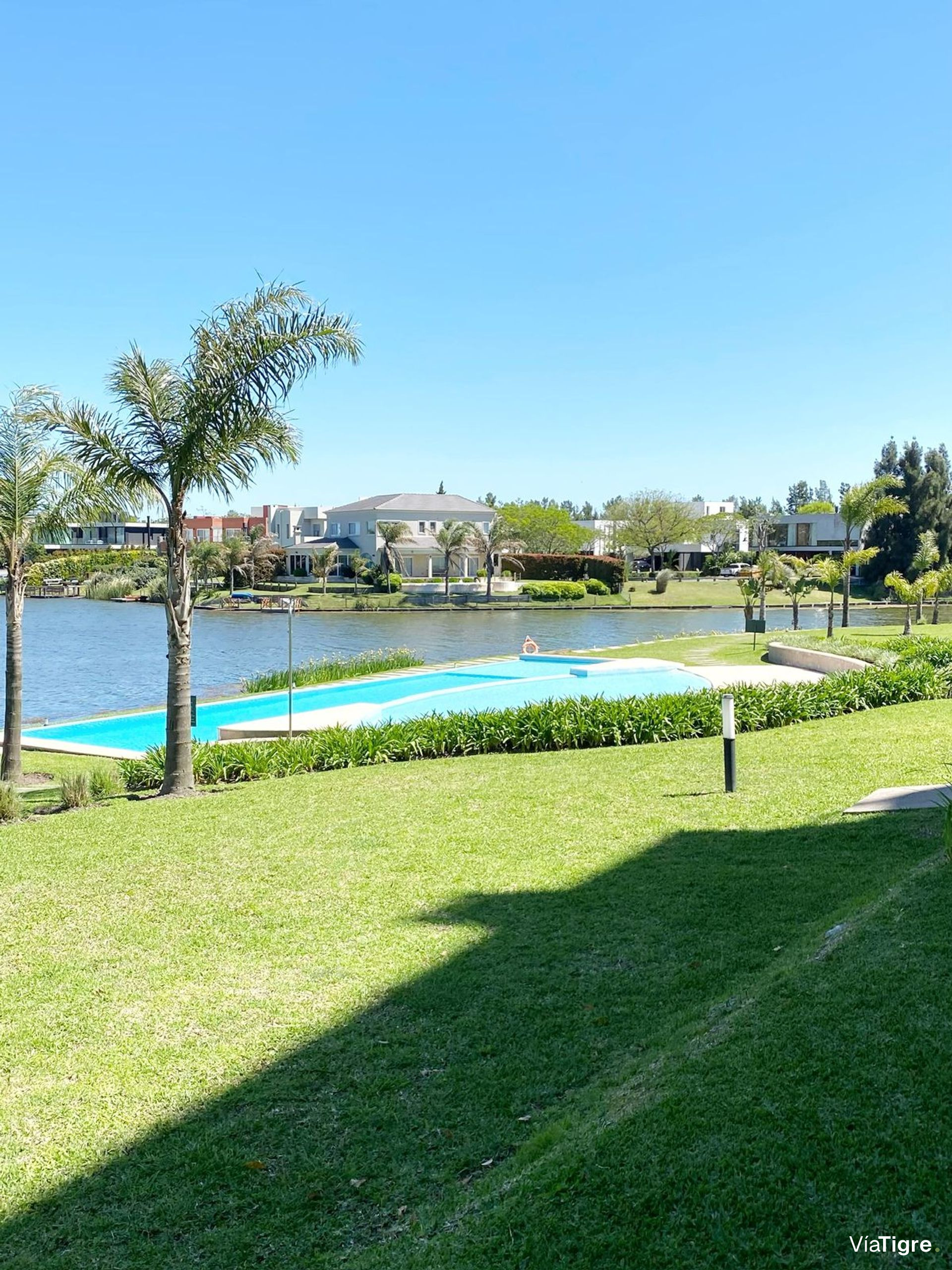 Venta Depto 2 Amb Edificio Enyoi A La Laguna