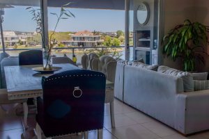 Venta Depto 2 Amb Edificio Enyoi A La Laguna